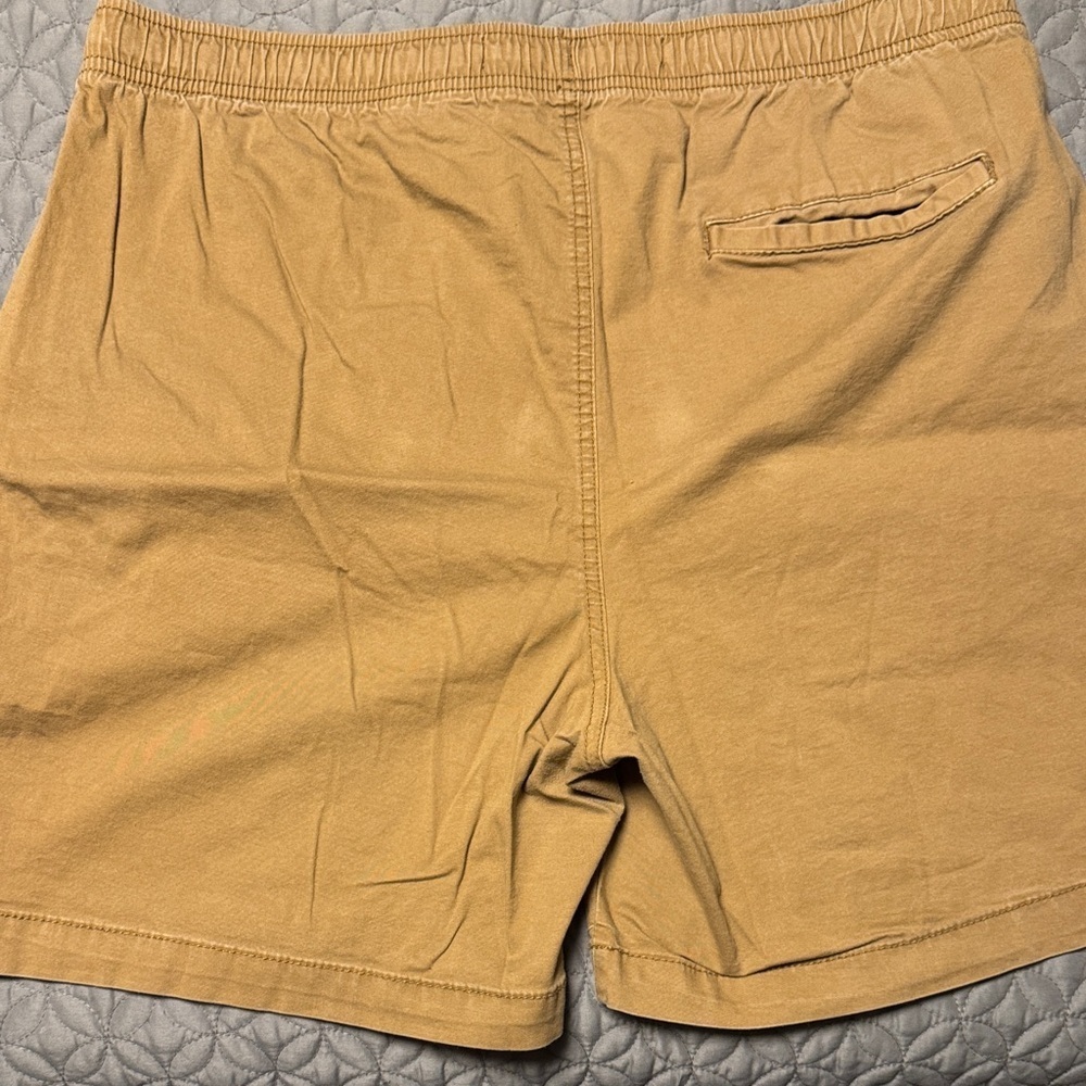 Old Navy Men’s Tan Jogger Shorts Size L - Picture 5 of 7
